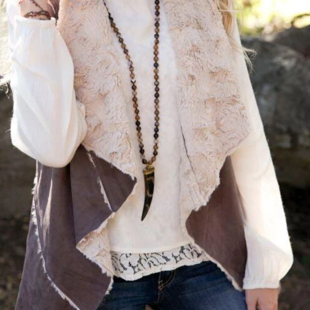 Onetheland Grey Vest - Size Medium